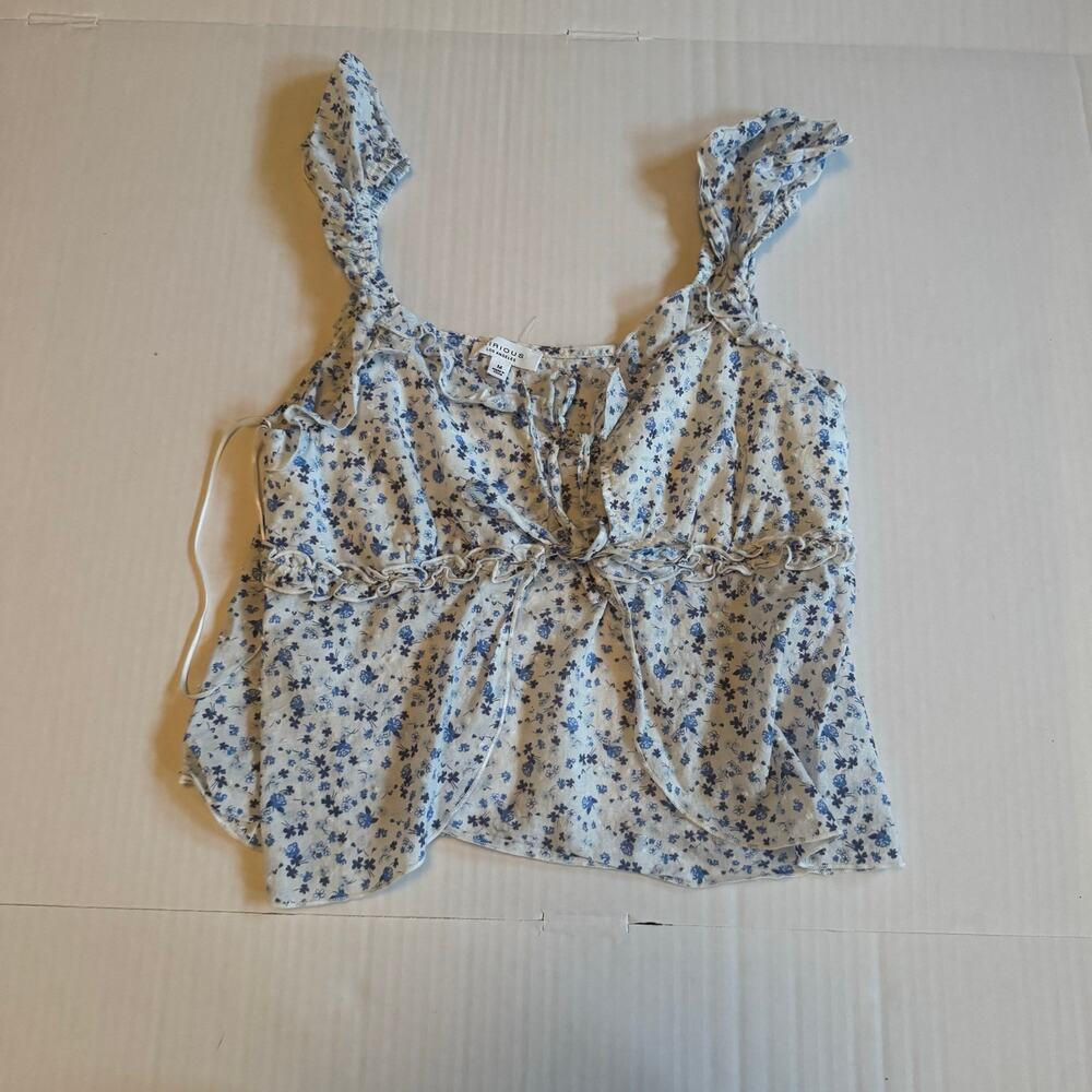 Kirious tie up cami top fairy top whimsy tank top Medium white Blue flower
